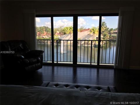 8326 Dundee Ter, Miami Lakes, FL 33016 photo 9