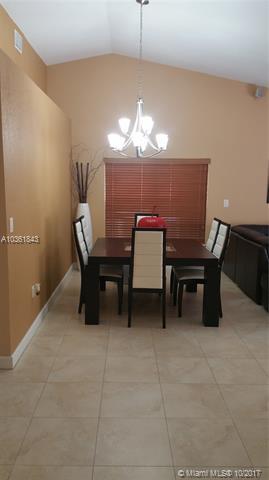 19643 NW 87 Ct, Hialeah, FL 33018 photo 14