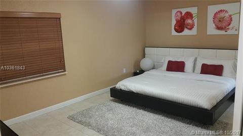 19643 NW 87 Ct, Hialeah, FL 33018 photo 15
