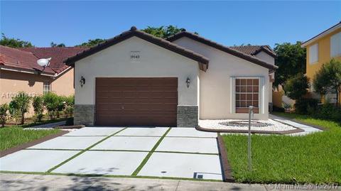 19643 NW 87 Ct, Hialeah, FL 33018 photo 4