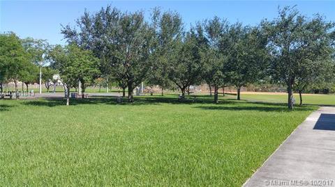 19643 NW 87 Ct, Hialeah, FL 33018 photo 29
