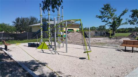 19643 NW 87 Ct, Hialeah, FL 33018 photo 28