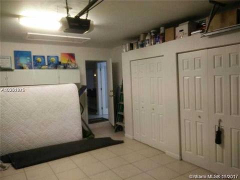 19643 NW 87 Ct, Hialeah, FL 33018 photo 20