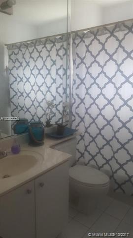 7261 W 34th Ct, Hialeah, FL 33018 photo 8