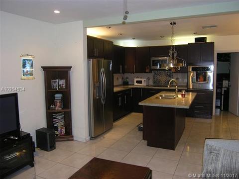317 SE 9th Ave, Hialeah, FL 33010 photo 10