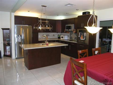 317 SE 9th Ave, Hialeah, FL 33010 photo 15