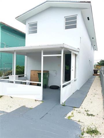 711 SE 10th Pl, Hialeah, FL 33010 photo 4