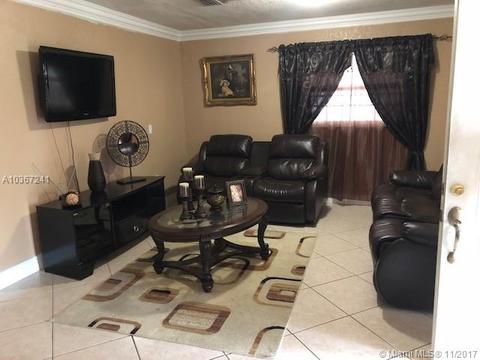 20404 NW 43rd Ave, Miami Gardens, FL 33055 photo 10