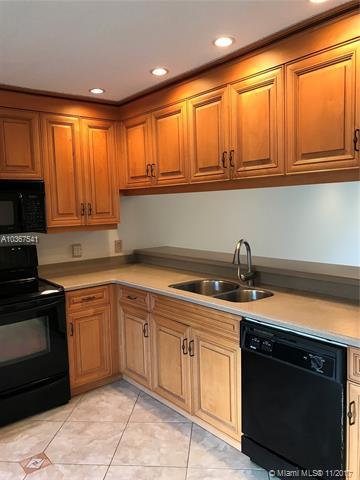 6231 Riverwalk Ln #5, Jupiter, FL 33458 photo 2