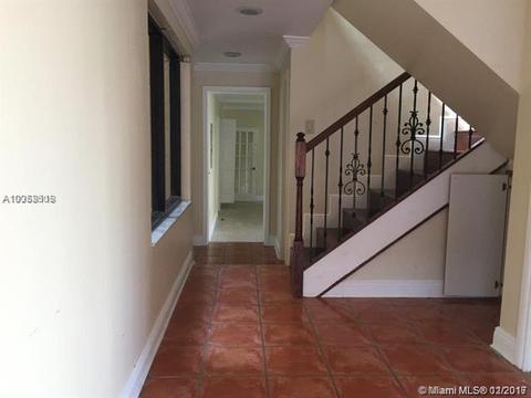 Undisclosed, Hialeah, FL 33015 photo 4