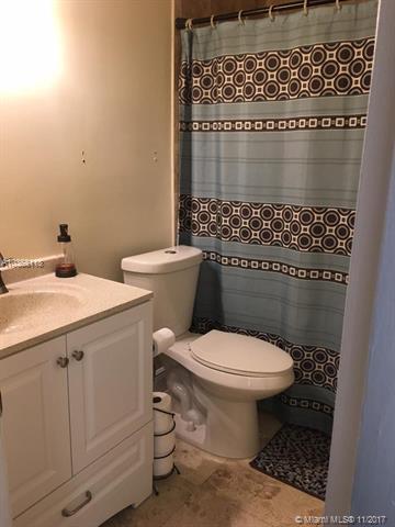 Undisclosed, Hialeah, FL 33015 photo 24