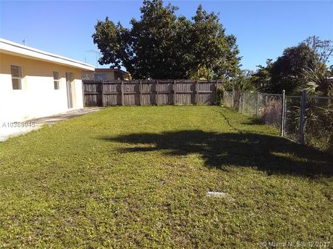 300 E 53rd St, Hialeah, FL 33013 photo 5