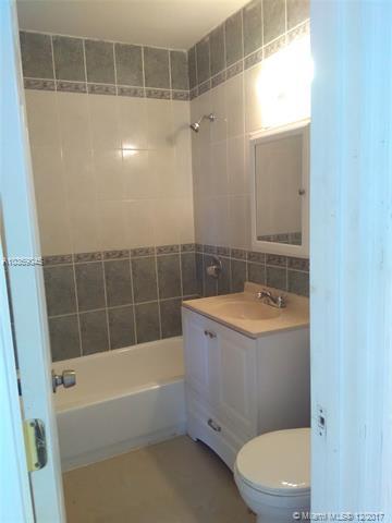 300 E 53rd St, Hialeah, FL 33013 photo 10