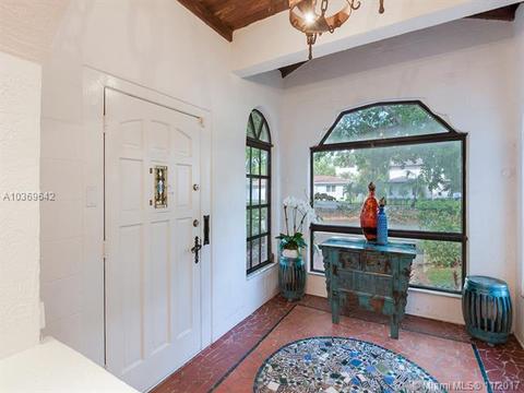 430 Alhambra Cir, Coral Gables, FL 33134 photo 3