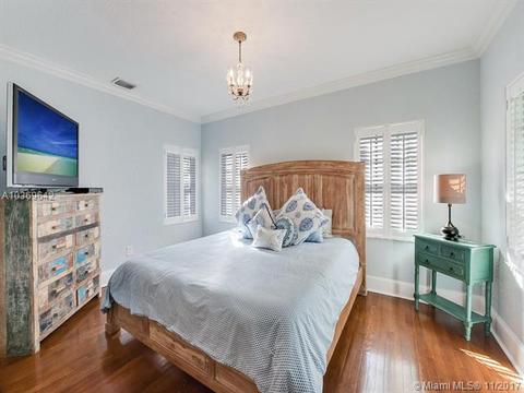 430 Alhambra Cir, Coral Gables, FL 33134 photo 10