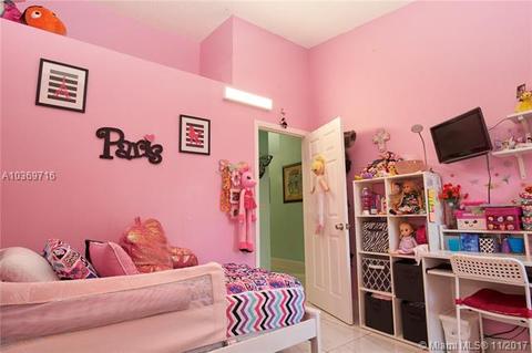 6703 NW 189th St, Hialeah, FL 33015 photo 13