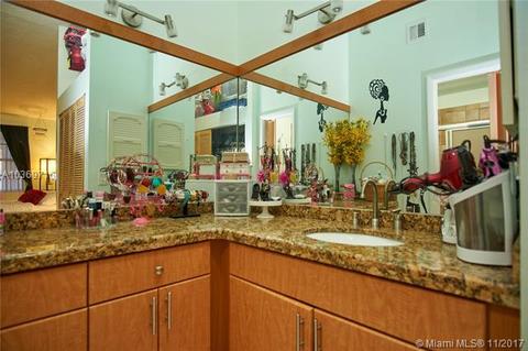 6703 NW 189th St, Hialeah, FL 33015 photo 19