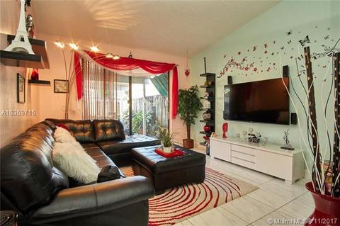 6703 NW 189th St, Hialeah, FL 33015 photo 6