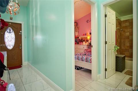 6703 NW 189th St, Hialeah, FL 33015 photo 22