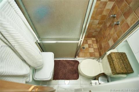6703 NW 189th St, Hialeah, FL 33015 photo 21