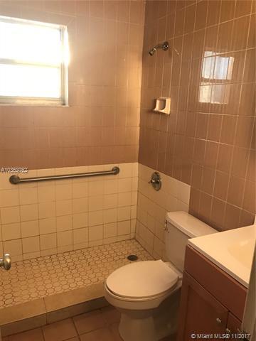 610 E 8th Ave, Hialeah, FL 33010 photo 3