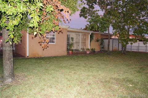 1080 W 45th Pl, Hialeah, FL 33012 photo 7