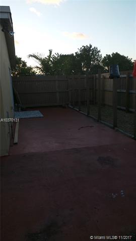 2071 Island Dr, Miramar, FL 33023 photo 3
