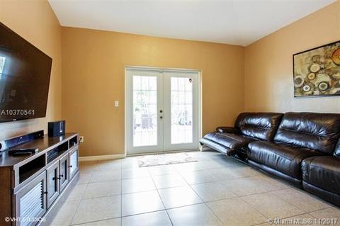 Undisclosed, Hialeah, FL 33015 photo 5