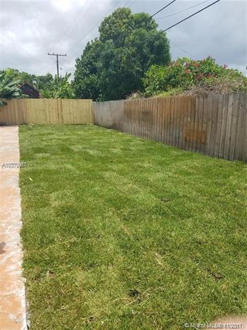 75 W W 56 St, Hialeah, FL 33012 photo 4