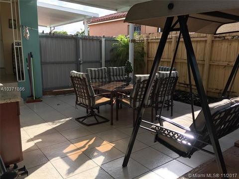 695 SE 7th Pl, Hialeah, FL 33010 photo 26