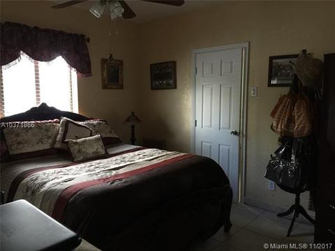695 SE 7th Pl, Hialeah, FL 33010 photo 11