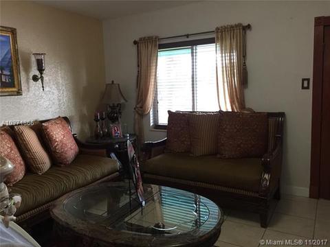 695 SE 7th Pl, Hialeah, FL 33010 photo 5
