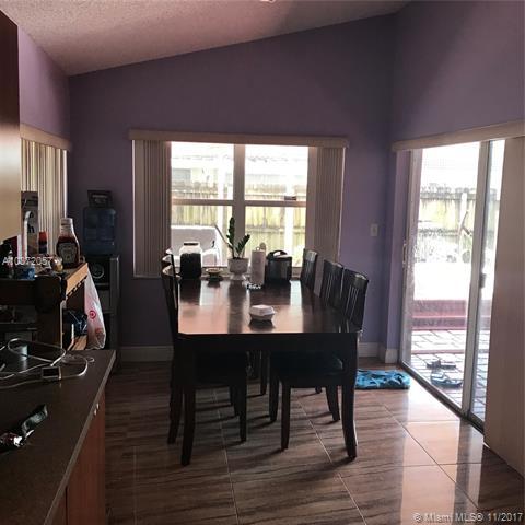5562 NW 189th St, Miami Gardens, FL 33055 photo 3