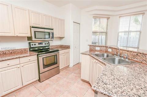 4832 NW 107th Pl, Doral, FL 33178 photo 14