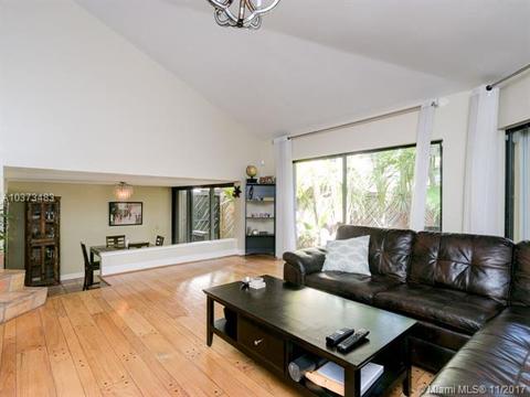 2575 Tigertail, Miami, FL 33133 photo 10