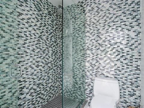 2575 Tigertail, Miami, FL 33133 photo 25