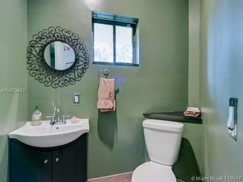 2575 Tigertail, Miami, FL 33133 photo 8