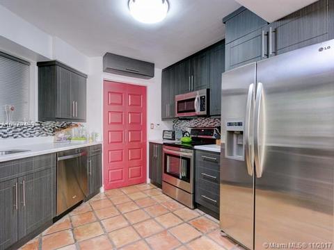 2575 Tigertail, Miami, FL 33133 photo 17