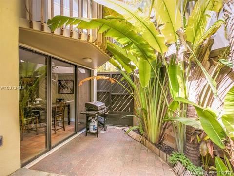 2575 Tigertail, Miami, FL 33133 photo 3