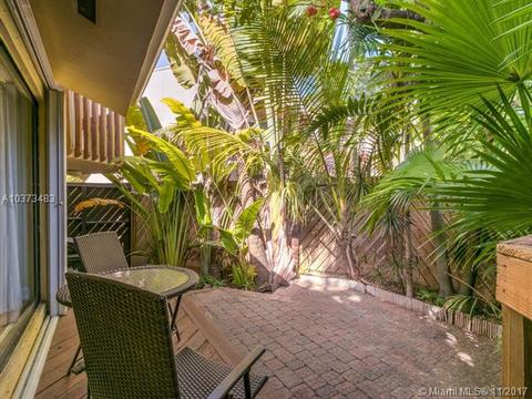 2575 Tigertail, Miami, FL 33133 photo 4