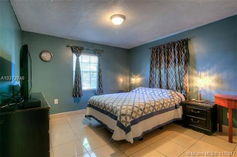 142 E 16th St, Hialeah, FL 33010 photo 7