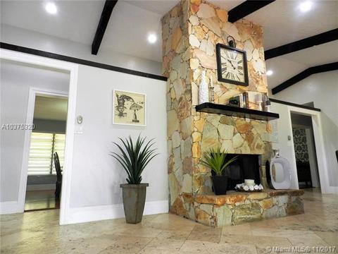 Undisclosed, Miami, FL 33170 photo 30
