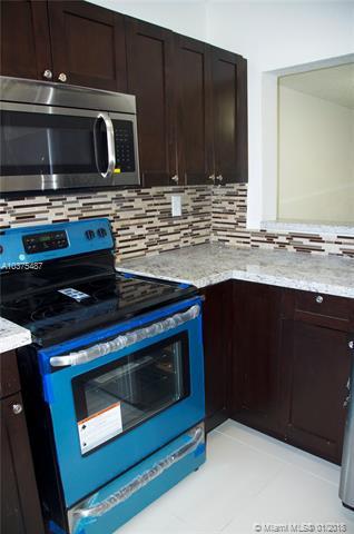 Undisclosed, Hialeah, FL 33012 photo 44