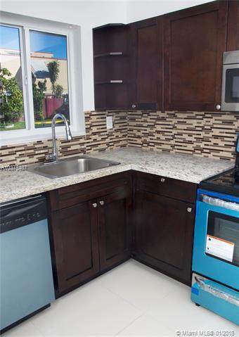 Undisclosed, Hialeah, FL 33012 photo 41