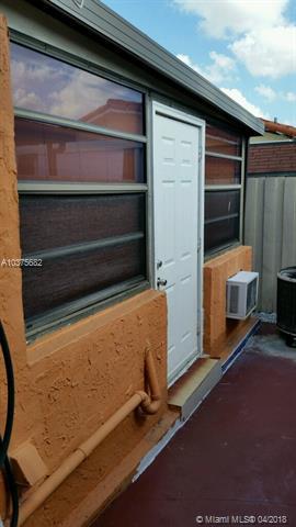 2836 W 75th St, Hialeah, FL 33018 photo 4