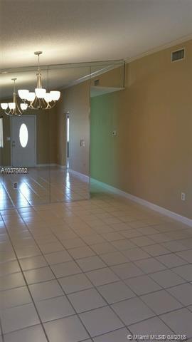 2836 W 75th St, Hialeah, FL 33018 photo 7