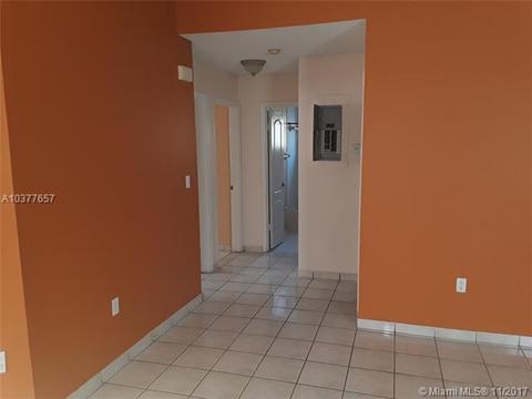 6917 W 27th Ave, Hialeah, FL 33016 photo 9