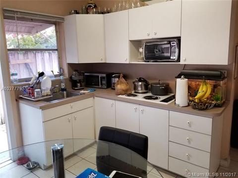 Undisclosed, Hialeah, FL 33012 photo 6