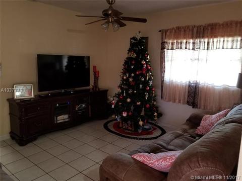 Undisclosed, Hialeah, FL 33012 photo 1