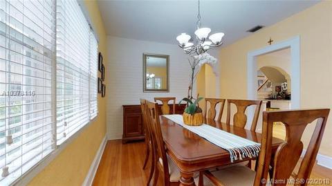 829 Venetia Ave, Coral Gables, FL 33134 photo 8